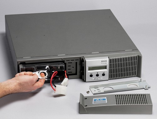 ��� Eaton EX 2200 RT 2U