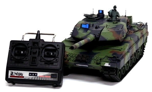 ���� �� ��������������� Heng Long Leopard II A6 Pro 1:16