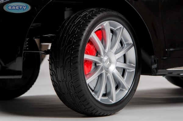 ������� ������������� Barty Mercedes S63