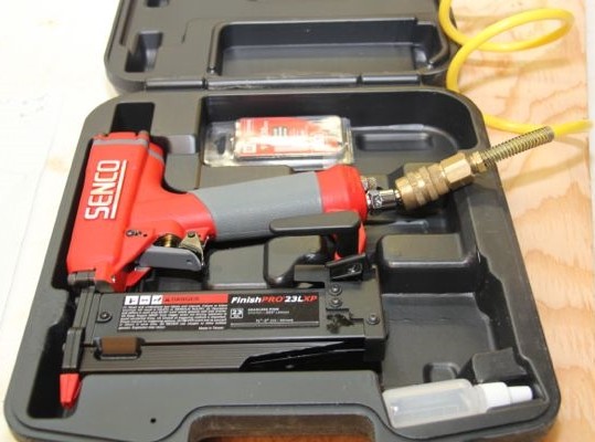 ������������ ������� Senco FinishPro 23LXP