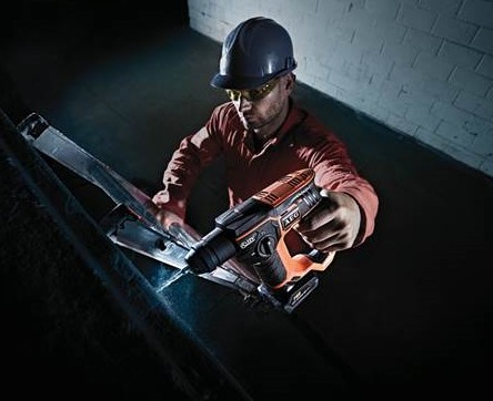 ���������� AEG BBH 12 LI-401C