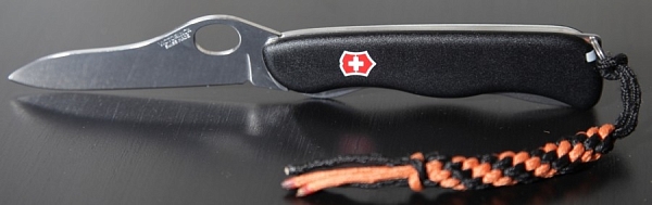 Victorinox Sentinel One Hand