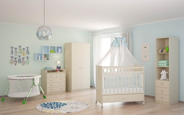 �������� Feya 700