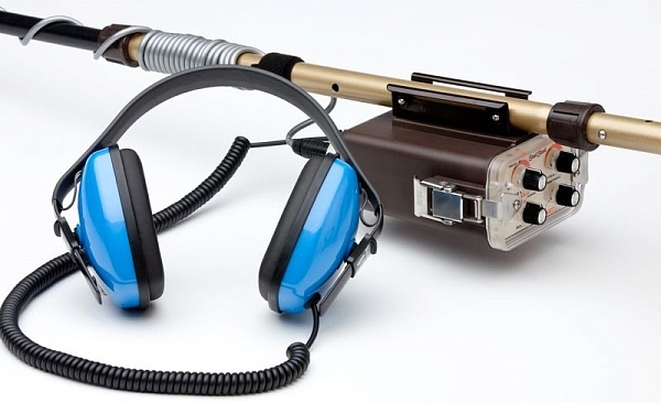 ��������������� Tesoro Sand Shark