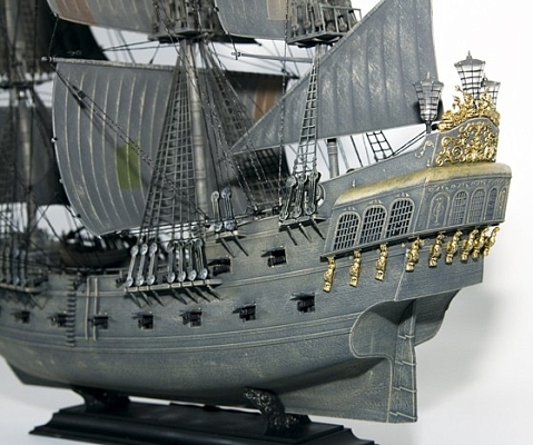 ������� ������ Zvezda Black Pearl (1:72)