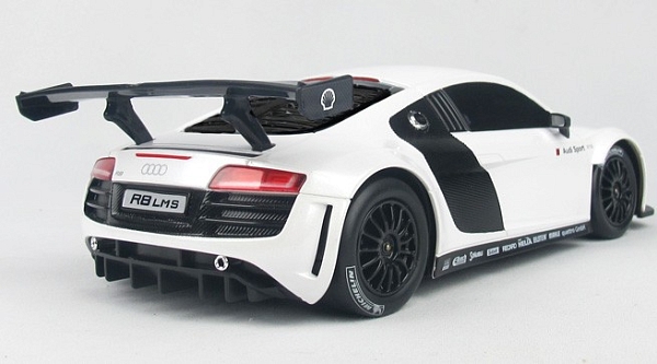 ���������������� ������ Rastar Audi R8 LMS 1:18