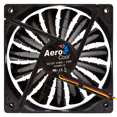 ������� ���������� Aerocool Shark Fan 12cm
