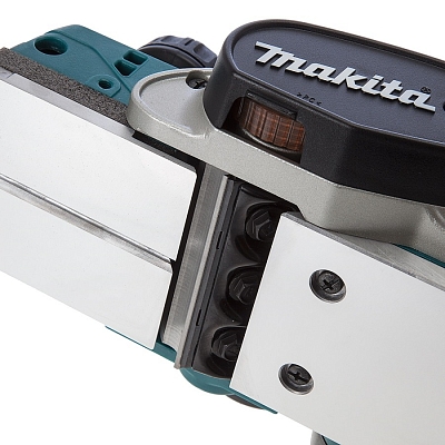 �������������� Makita DKP180RFE