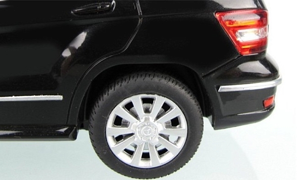 ���������������� ������ Rastar Mercedes-Benz GLK 1:24
