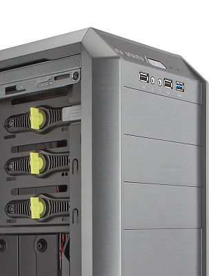 ������ (��������� ����) In Win G7 600W