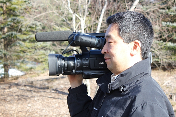 ����������� JVC GY-HM70