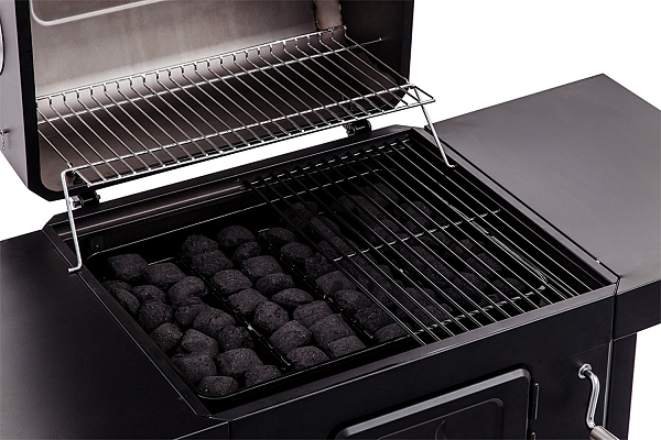 Charbroil Performance Charcoal 580