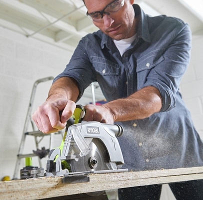 ���� Ryobi R18CS-0