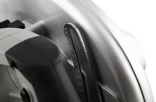 ���� Interskol DP-210/1900EM