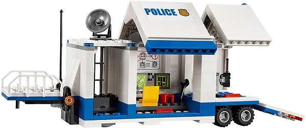 ����������� Lego Mobile Command Center 60139
