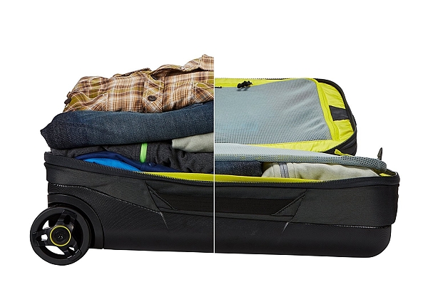 Thule Subterra Carry On 36L