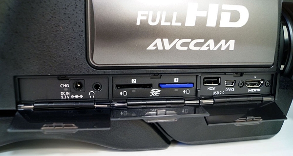 ����������� Panasonic AG-AC8