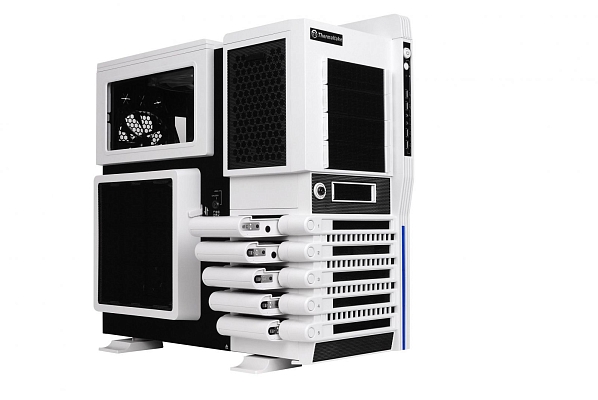 ������ (��������� ����) Thermaltake Level 10 GT