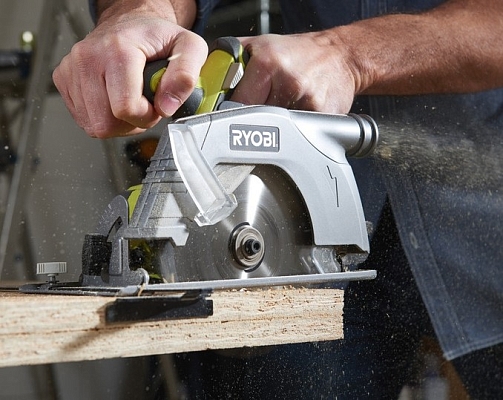 ���� Ryobi R18CS-0