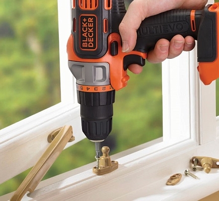 ������������������� ���������� Black&Decker MT218K