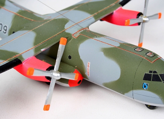 ������� ������ Revell C-160 Transall (1:220)