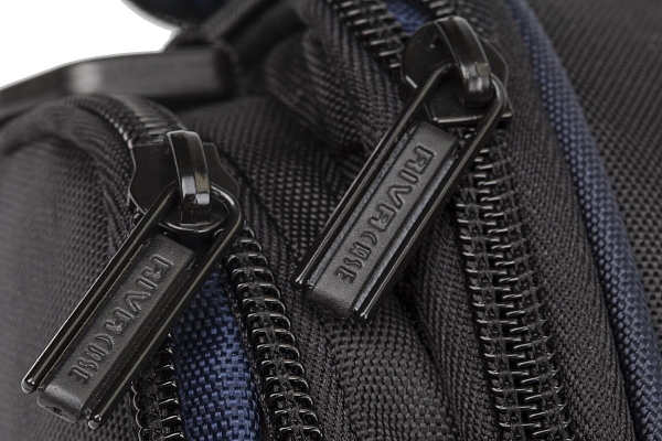 ����� ��� ������ RIVACASE 7202 SLR