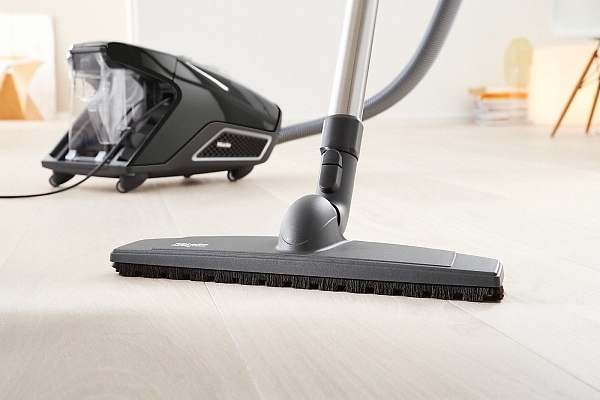 ������� Miele Blizzard CX1 Comfort