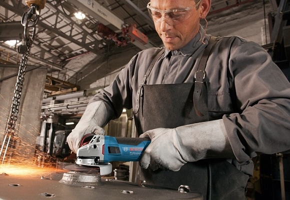 ������������ ������ Bosch GWS 17-125 CIE