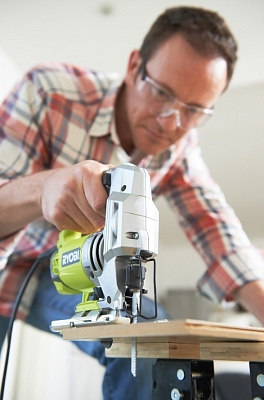 ������������� Ryobi RJS 850