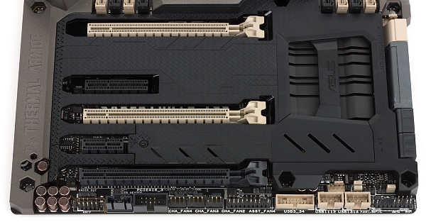 ����������� ����� Asus Sabertooth X99