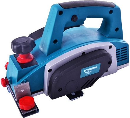 �������������� Hyundai P 900-82