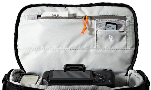 ����� ��� ������ Lowepro Adventura SH160 II