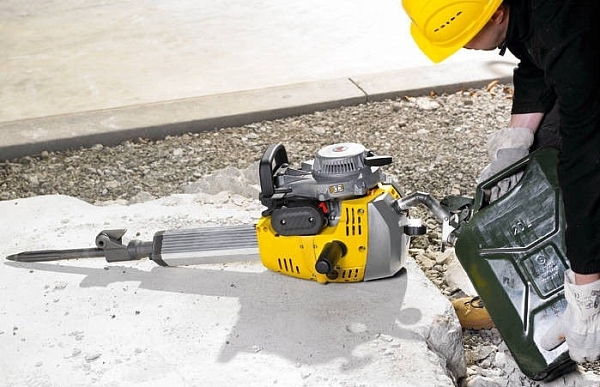 �������� ������� Wacker Neuson BH 65