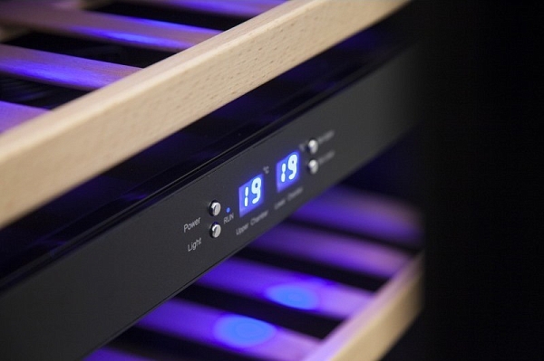 ������������ ������ ���� Cold Vine C44-KBT2