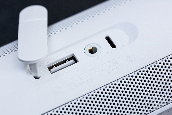 Beats Pill Plus