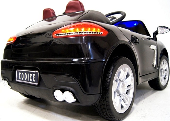 ������� ������������� RiverToys Porshe E001EE