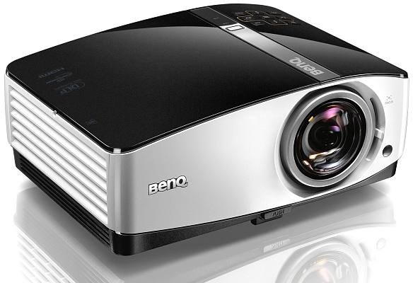 �������� BenQ MX822ST
