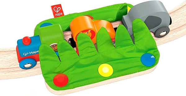 �������� / �������� ������ Hape Jungle Train Journey Set E3800