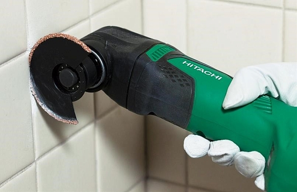 ������������������� ���������� Hitachi CV18DBL