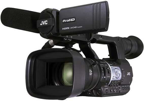 ����������� JVC GY-HM620E