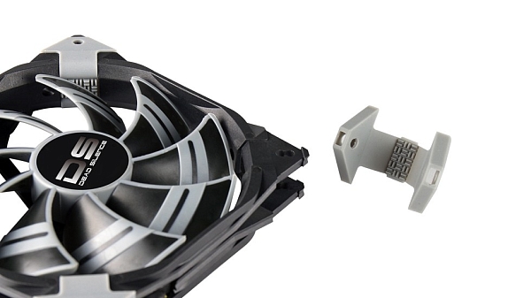 ������� ���������� Aerocool DS Fan 14cm