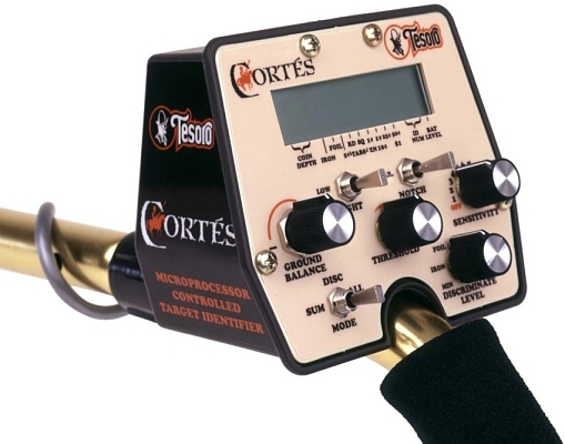 ��������������� Tesoro Cortes