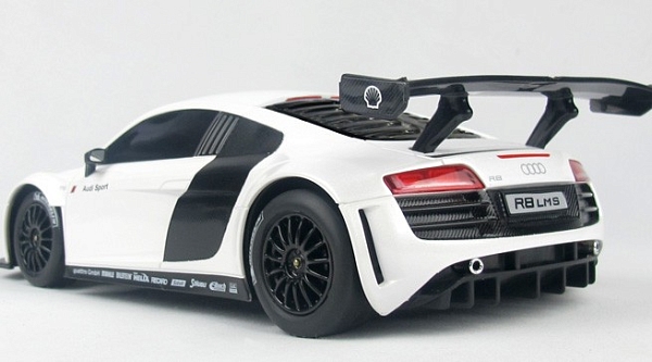 ���������������� ������ Rastar Audi R8 LMS 1:18