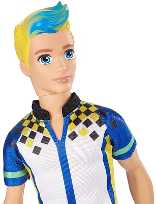 ����� Barbie Video Game Hero Ken DTW09