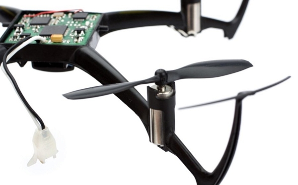 ������������ (����) Blade Nano QX BLH7680