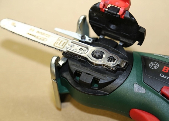 ���� Bosch EasyCut 12 06033C9020