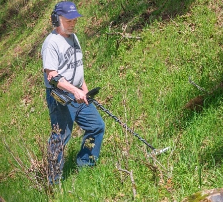 ��������������� Whites GMT