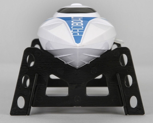 ���������������� ����� PRO BOAT React 9 Self-Righting Deep-V