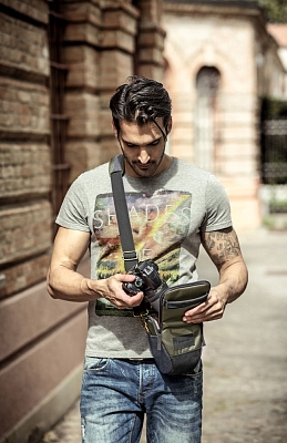 ����� ��� ������ Manfrotto Street Holster