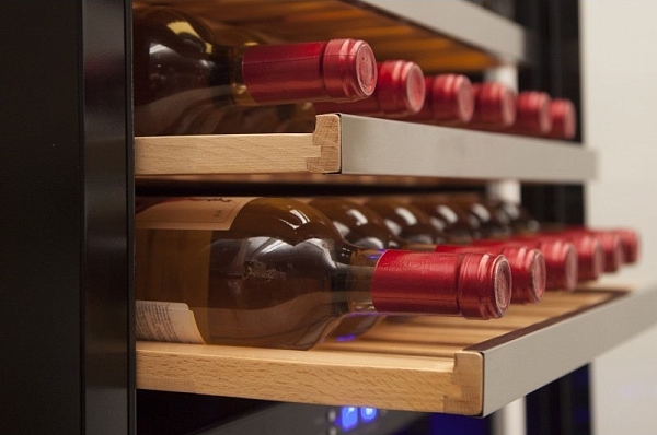 ������������ ������ ���� Cold Vine C165-KBT1